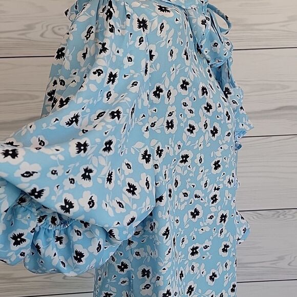 Topshop floral print short sleeved summer blouse in blue Women's Size 4 - Picture 6 of 12